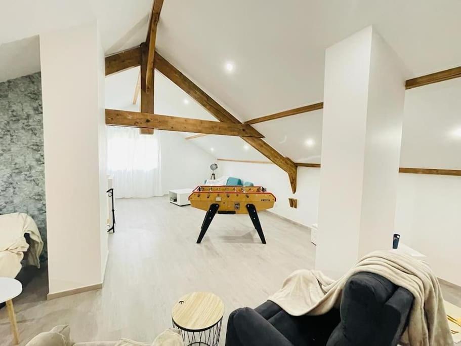 Superbe Appartement Avec Salle De Jeux Vaux-les-Saint-Claude Ngoại thất bức ảnh
