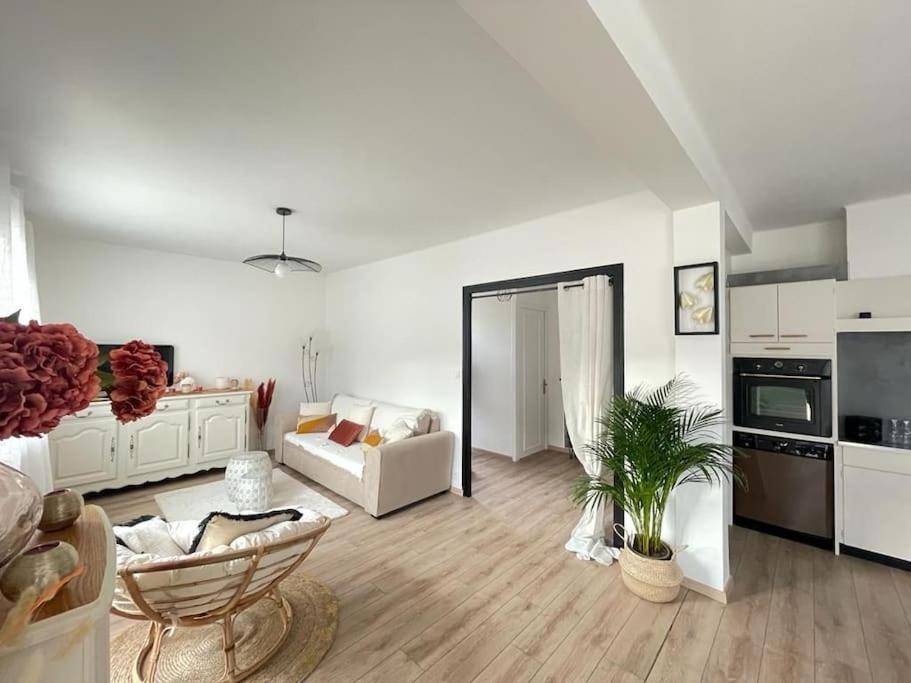 Superbe Appartement Avec Salle De Jeux Vaux-les-Saint-Claude Ngoại thất bức ảnh
